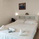 Lejlighed Arto Pefkari